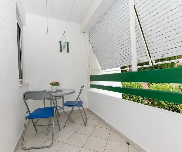 Apartament For 2, Balcony, Wi-fi, Public Parking, Private Entrance