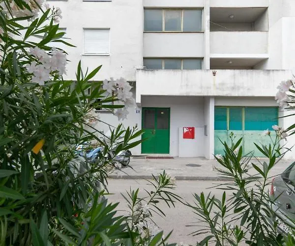 Apartament For 2, Balcony, Wi-fi, Public Parking, Private Entrance Split