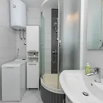Apartman For 2, Balcony, Wi-fi, Public Parking, Private Entrance