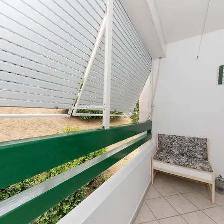 For 2, Balcony, Wi-fi, Public Parking, Private Entrance דירה